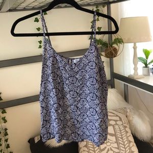 navy and white beach patterned tank
